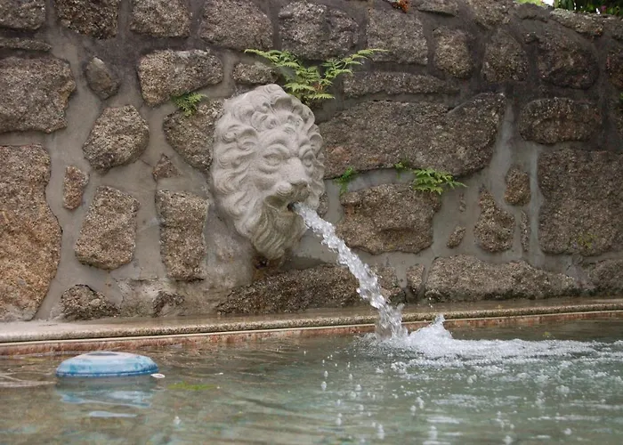 Дом отдыха Casa Rustica Com Piscina Privada - Perto Do Porto