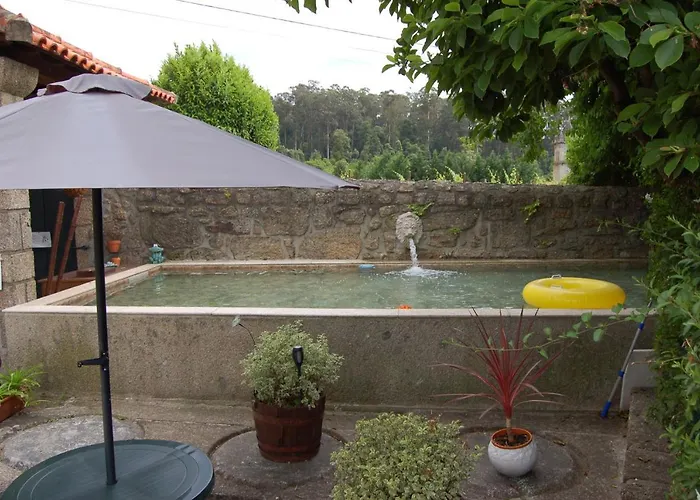 Casa Rustica Com Piscina Privada - Perto Do Porto Landim