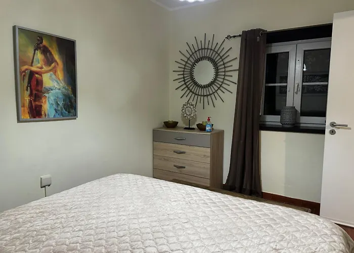 Casa Rustica Com Piscina Privada - Perto Do Porto Tatil Evi Landim